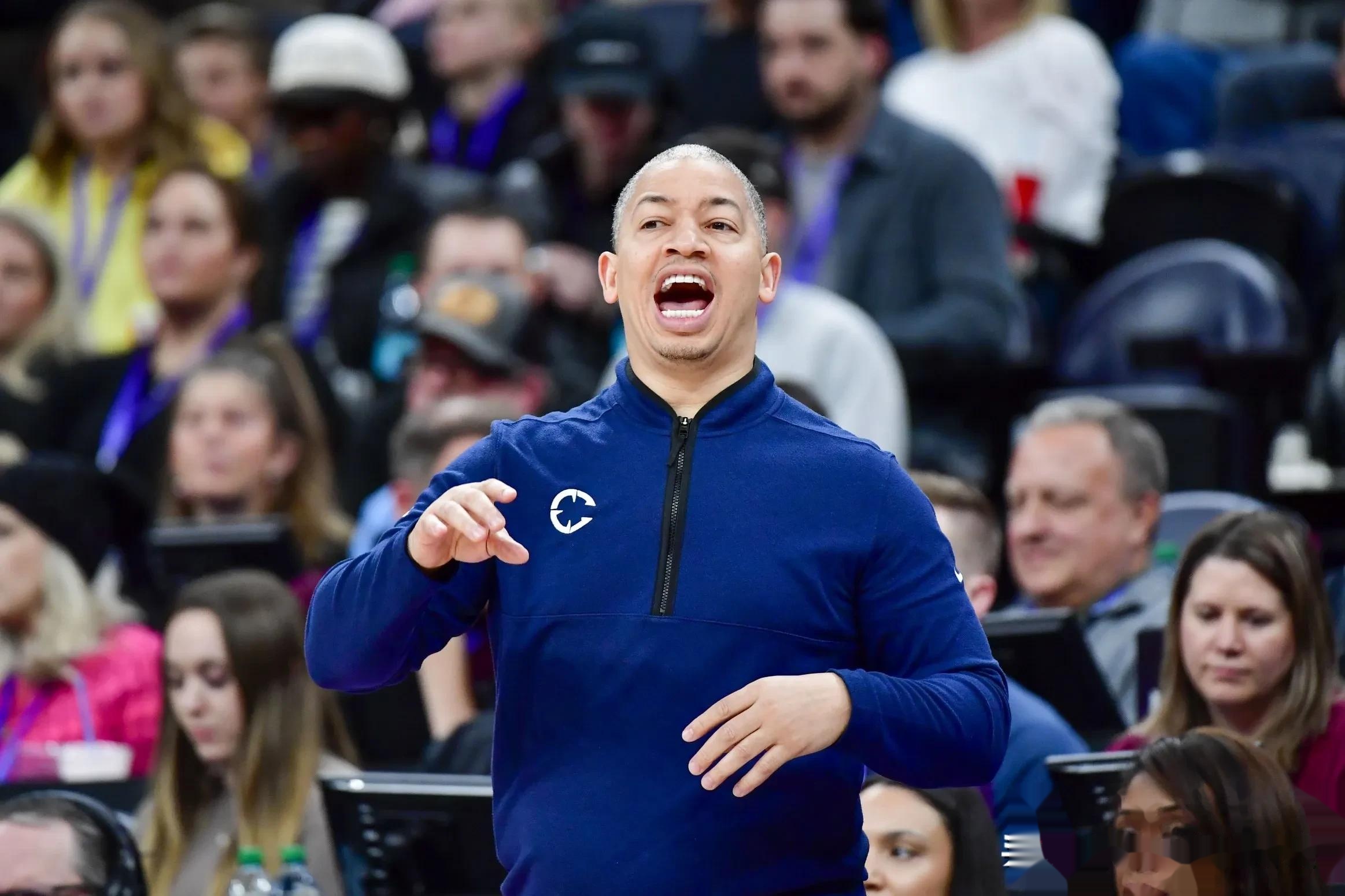 洛杉矶快船发布备战花絮,清晨单刀错失,西甲任务艰巨,身体对抗强度拉满 洛杉矶快船发布备战花絮,清晨单刀错失,西甲任务艰巨,身体对抗强度拉满